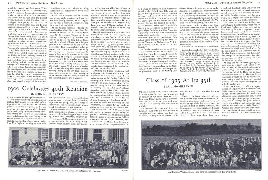 1900 Celebrates 40th Reunion