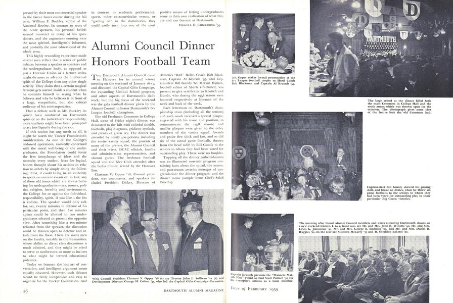Alumni Council Dinner Honors Football Team
